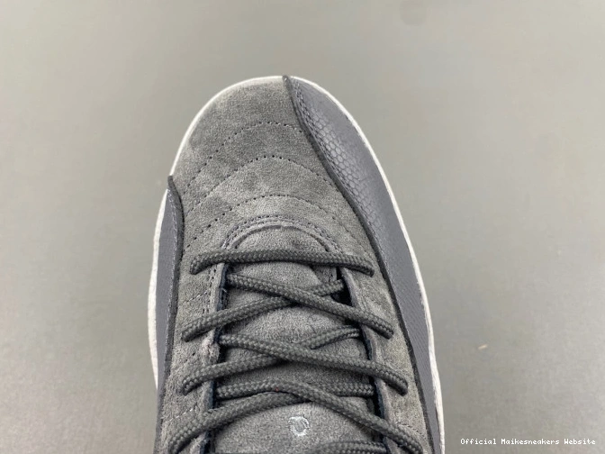 Official Maikesneakers 